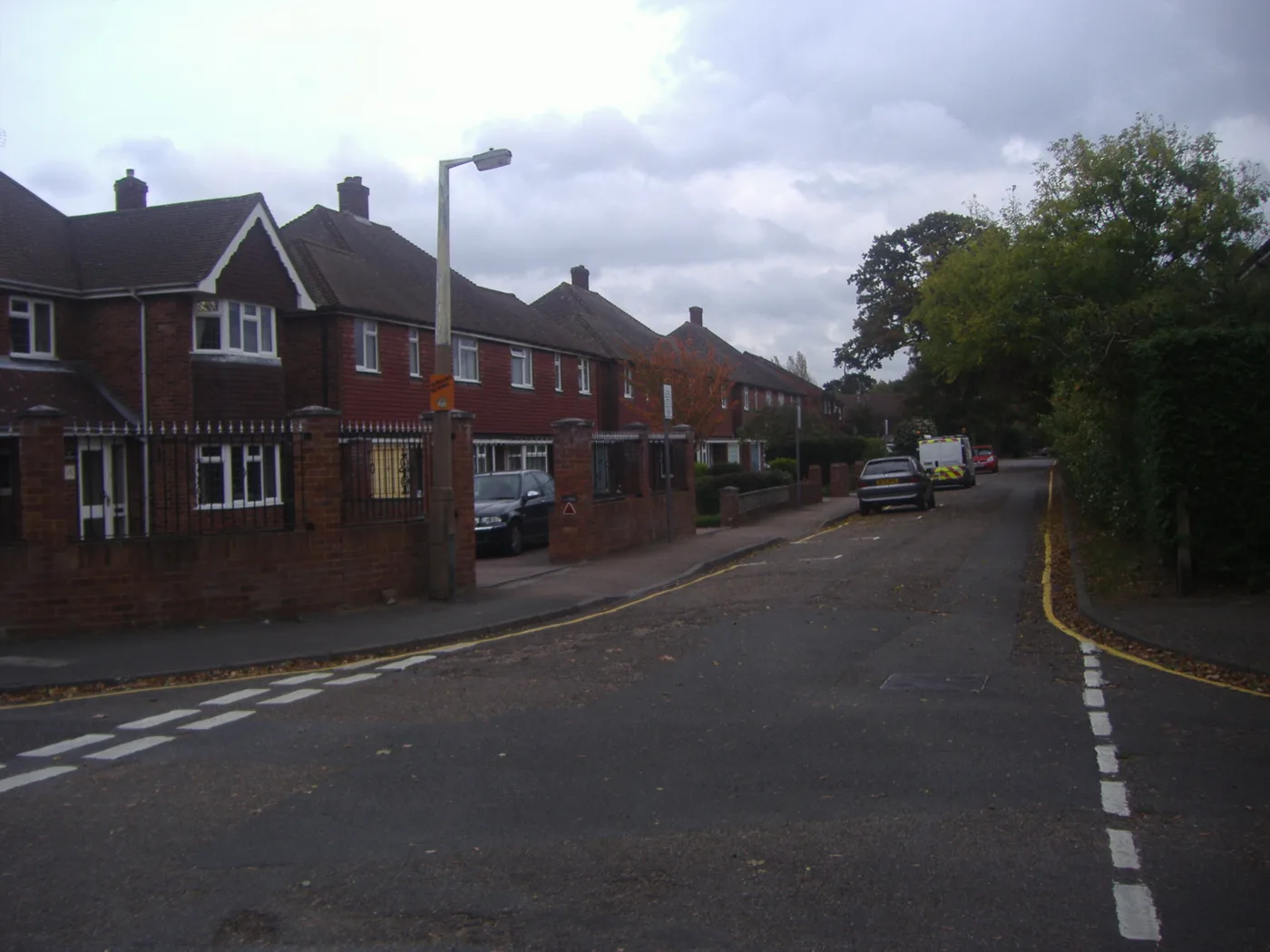 Denton Grove, Hersham. Collections on streets like this move later over Christmas, and the 2026 dates are not yet published